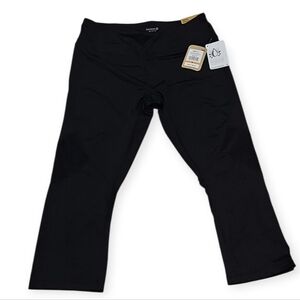 NEW Reebok Skinny Capri Leggings M Black Training